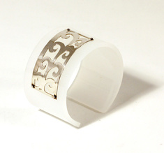 Armband Spikey Flower, silver och vit, 50 mm